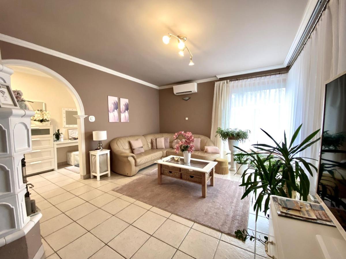 Do-Ti Apartmanhaz Balatonlelle Εξωτερικό φωτογραφία