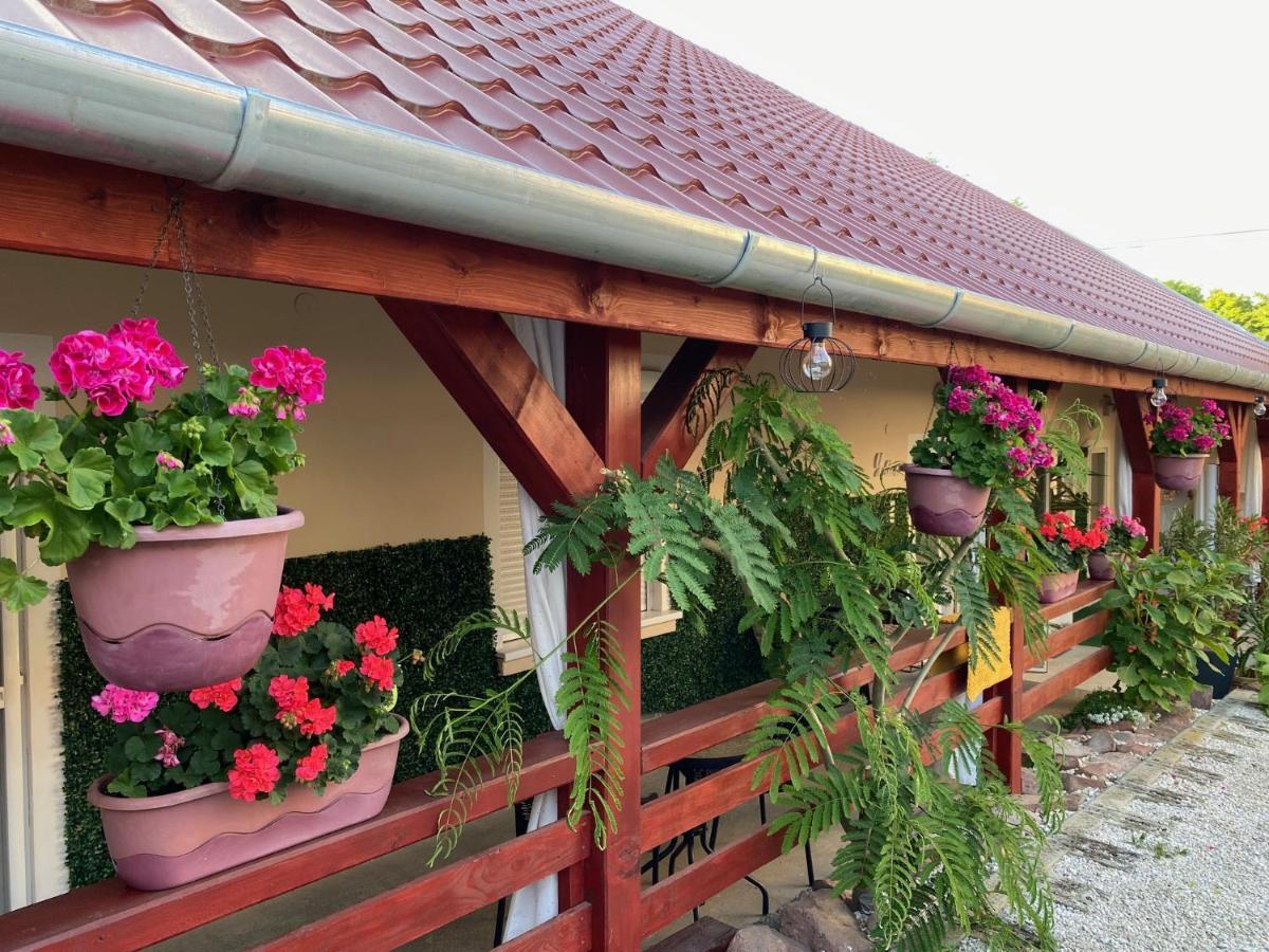Do-Ti Apartmanhaz Balatonlelle Εξωτερικό φωτογραφία